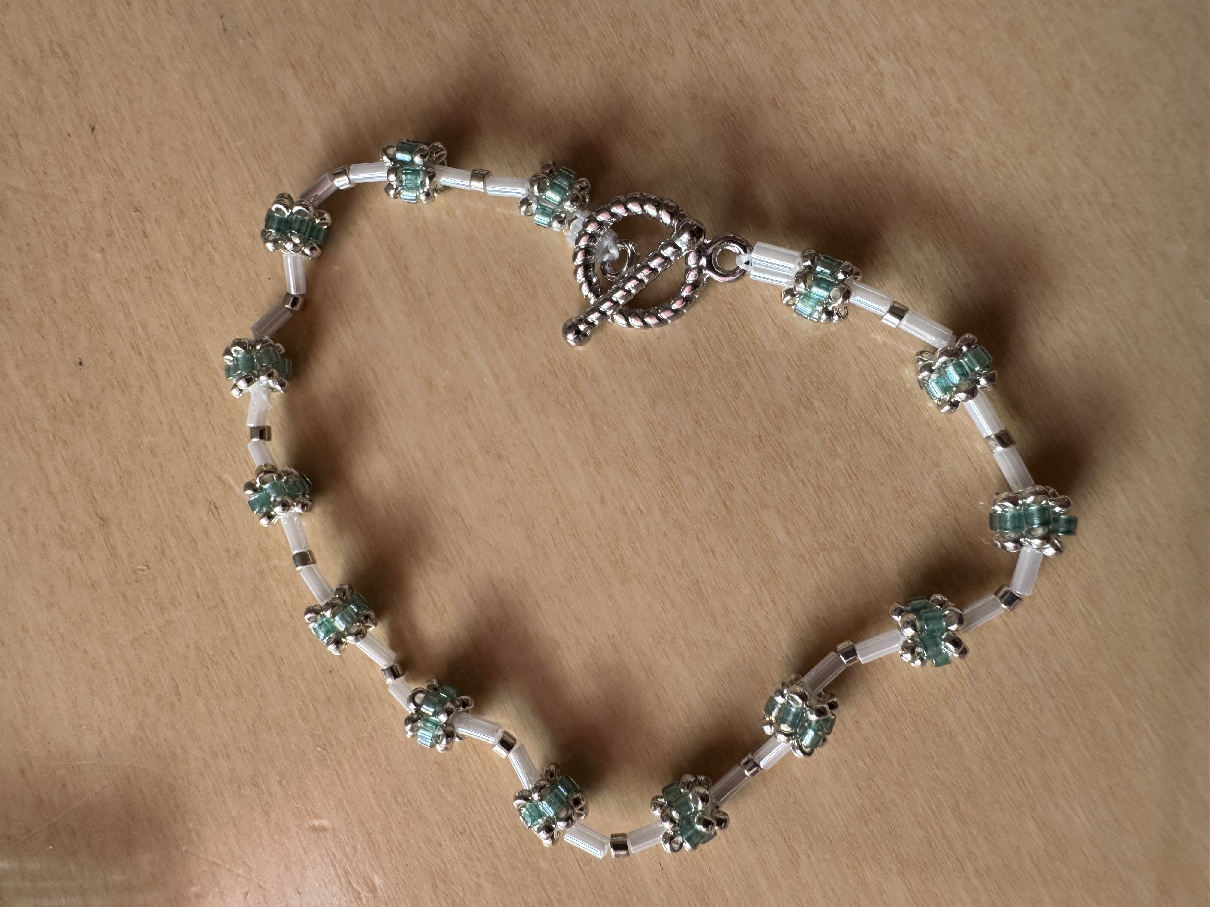 1 line Pearl/ Aqua Green