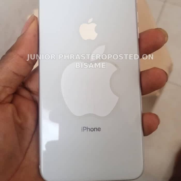 iPhone 8 Plus, 3GB Ram, 64GB, Used, White