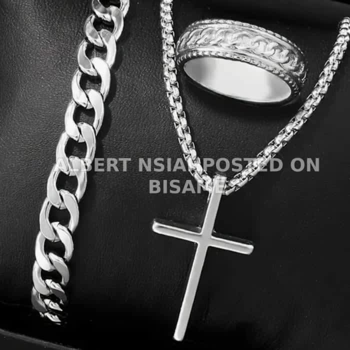A Set of ring, chain and bracelet