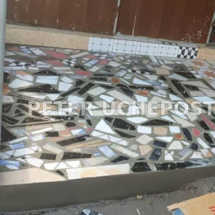 building bricklayer plastering tilling