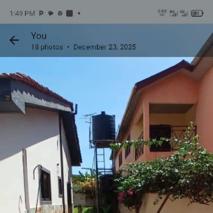 A 5 bedroom house with boys quarters on a 100*100ft plot spacious compound - Accra, Teshie