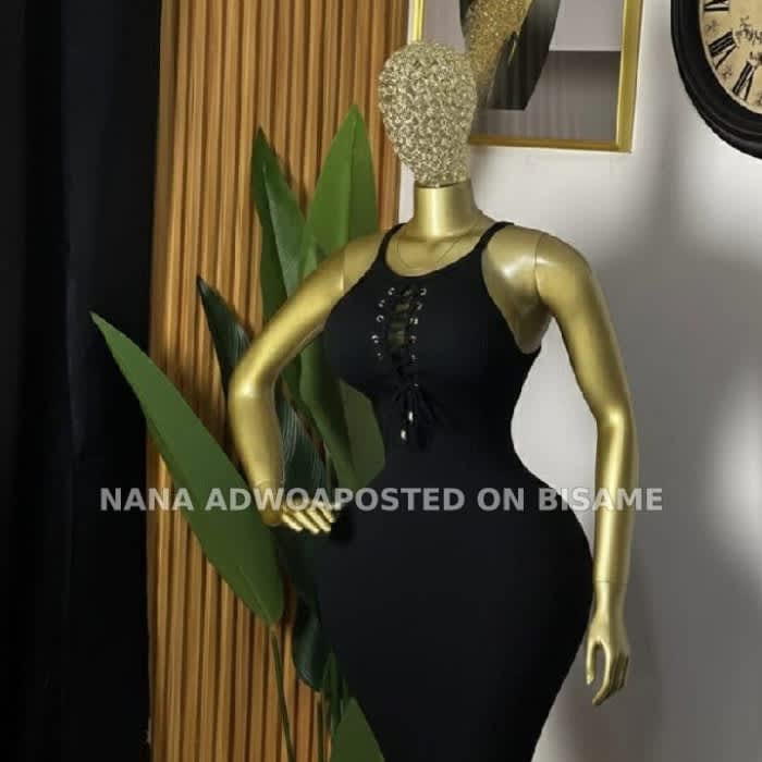 Ladies Beautiful Wear