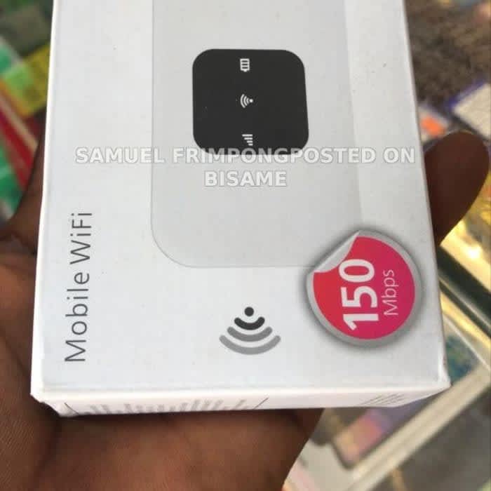 Portable Mobile WiFi Router (150Mbps)