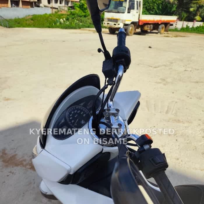 Honda PCX Motorcycle