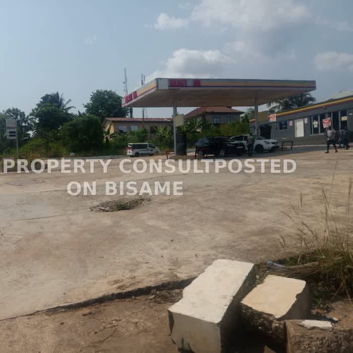 OMC LICENSE AND 5 PETROL FILLING STATION ACROSS GHANA FOR SALE