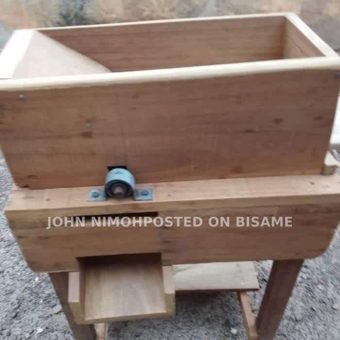 Wooden Fufu Machine