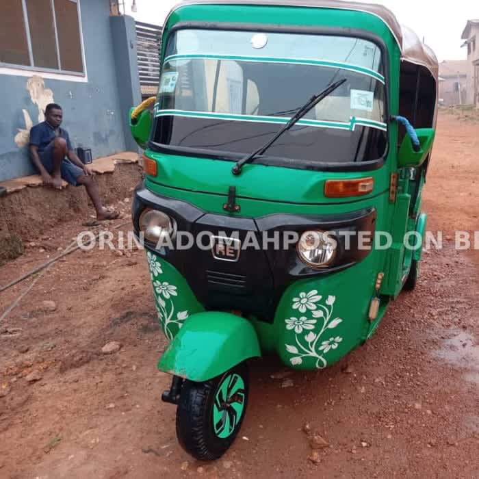 Bajaj RE three-wheeler, 2021, Used, Green 