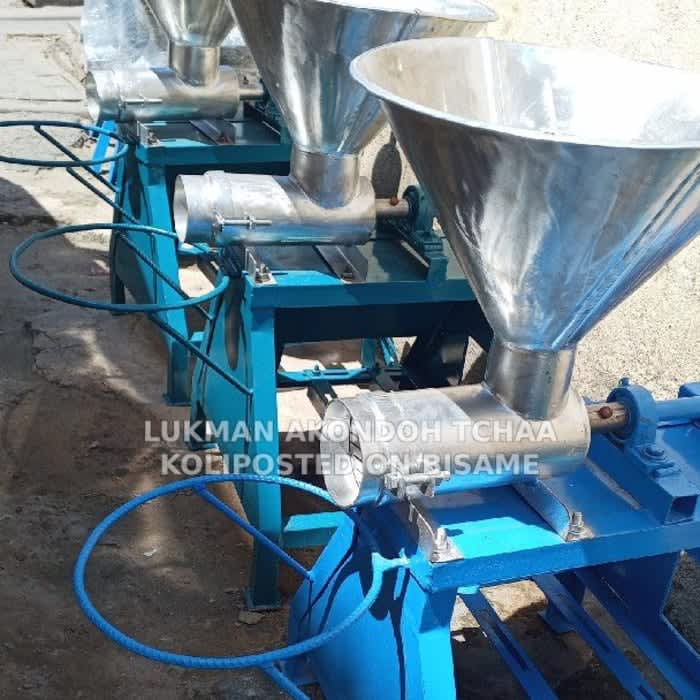 FUFU MACHINE