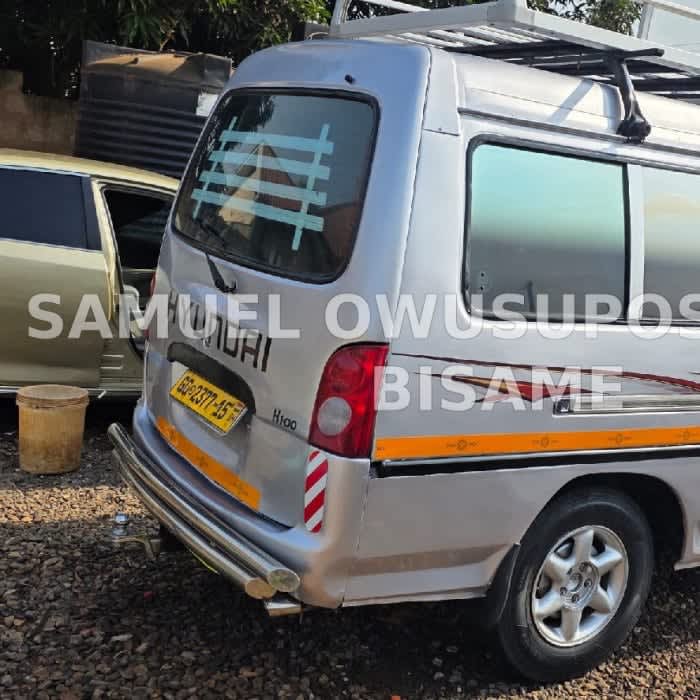 Hyundai H-100, 2005, Ghanaian Used, Silver