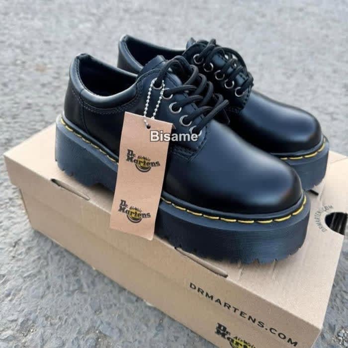 Dr Martens shoe