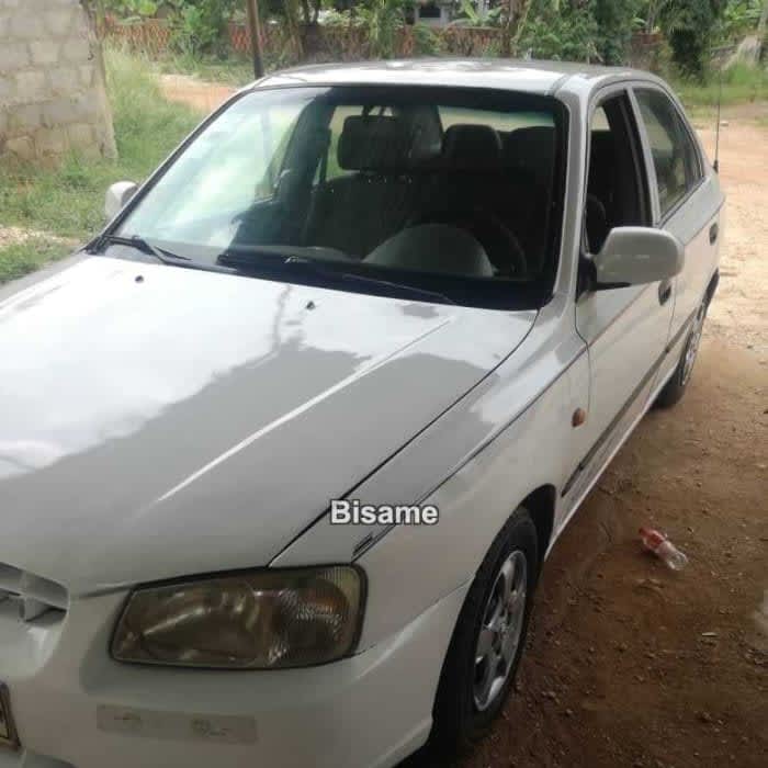 Hyundai Accent 2000