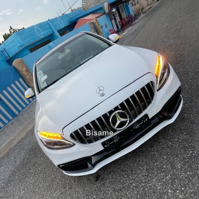 Mercedes-Benz C300 2016