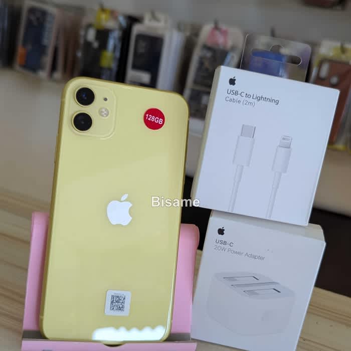 Apple IPhone 11 4 GB