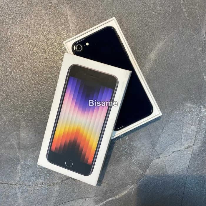 Apple iPhone SE (2022) 4GB RAM