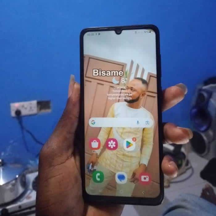 Sumsang Galaxy A06 5G 4GB RAM
