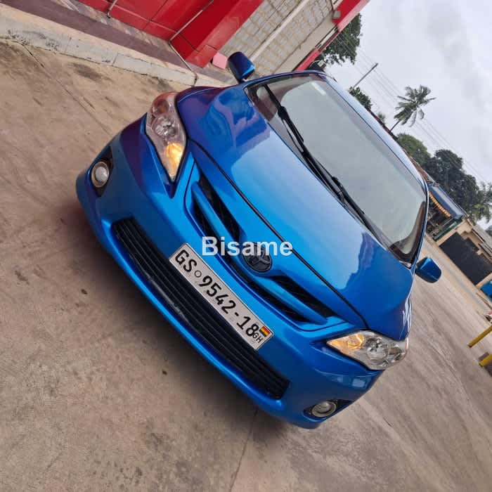 Toyota Corolla 2011 Ghanaian used blue 