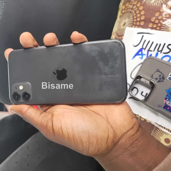 Apple iPhone 11 4GB RAM