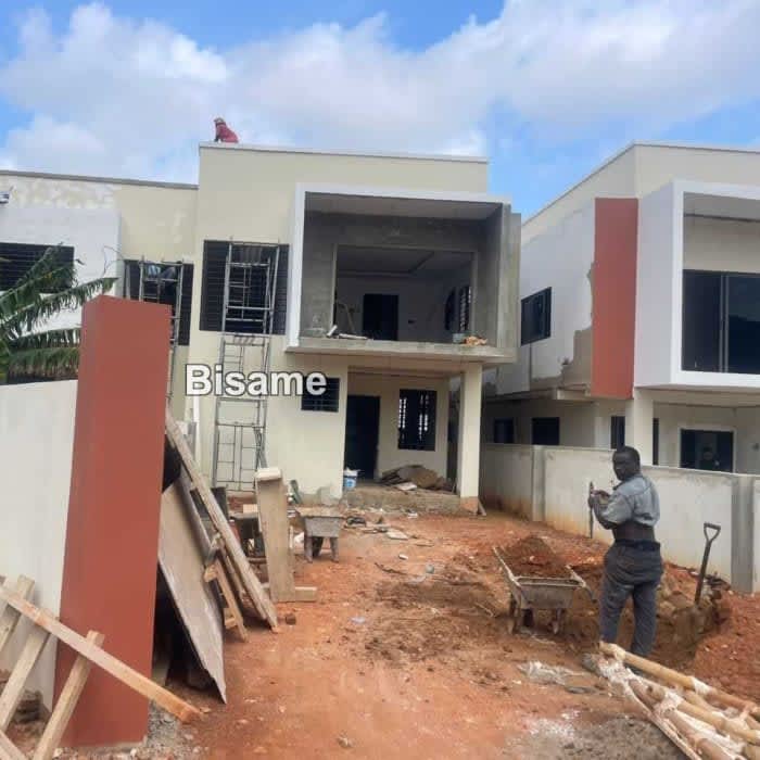 4 bedrooms House Whiteangel property's 