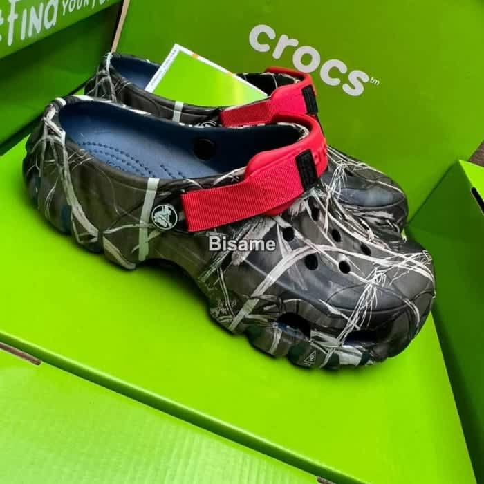 Crocs