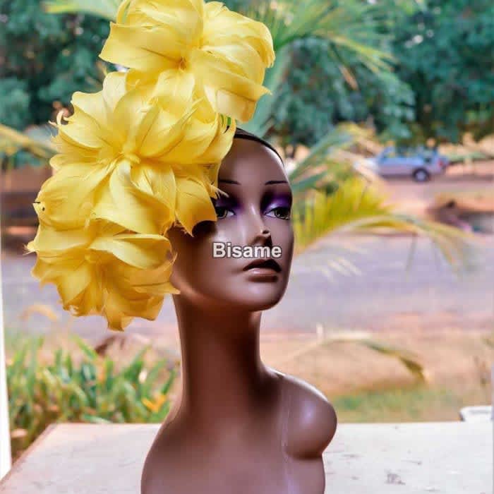 Feather Mount Fascinator 