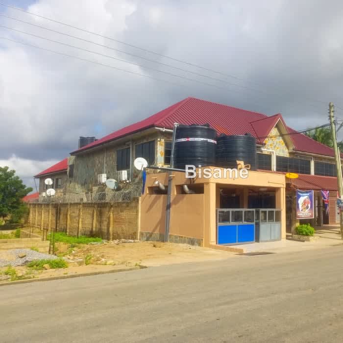 21 Bedrooms Guest House Property For Sale Sarpeiman -opah Accra
