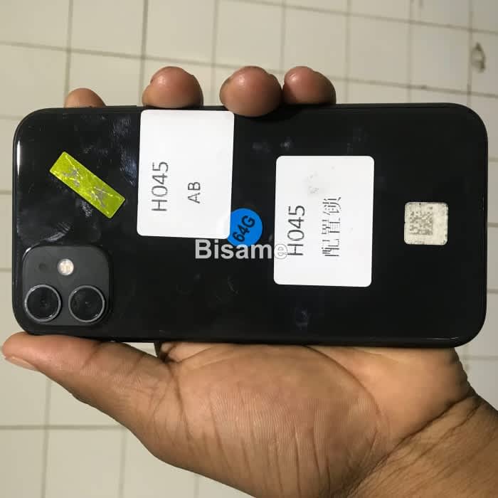 Apple iPhone 11 4GB RAM