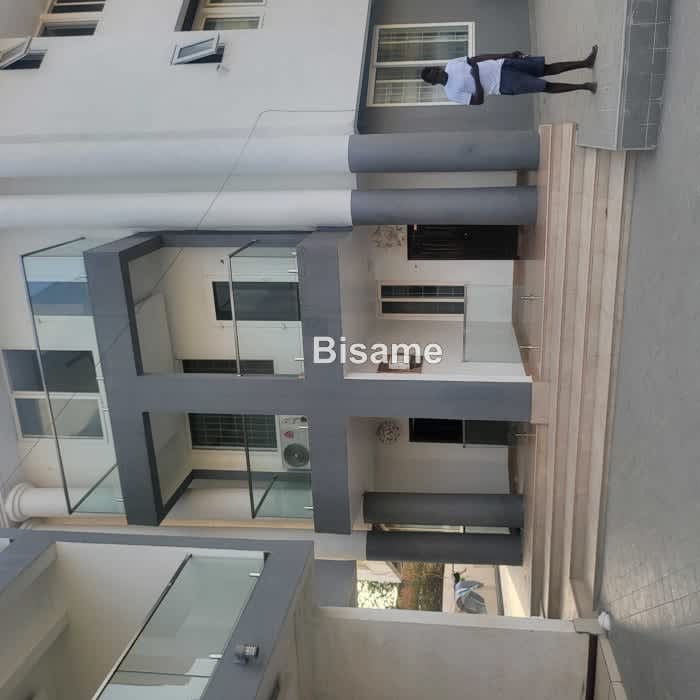 4bedrooms Apartment Martey Tsuru