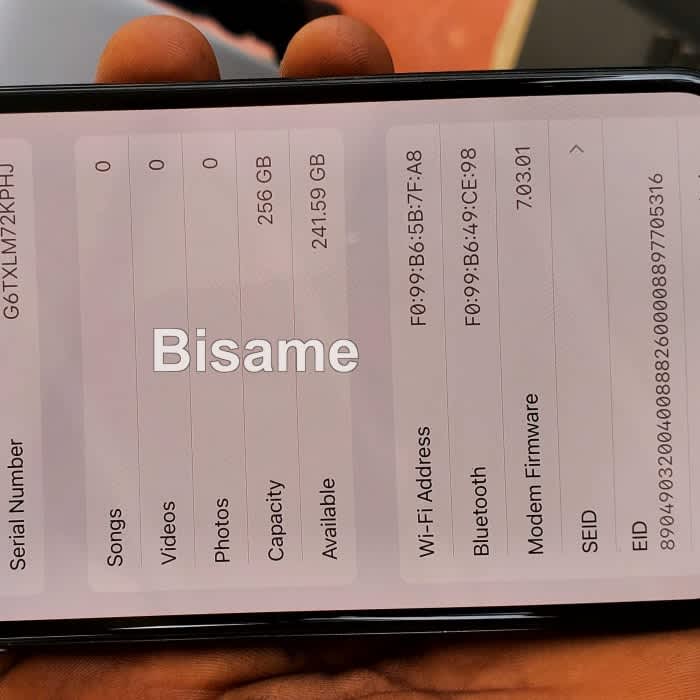 Apple iPhone XS Max 4GB RAM 256gb internal storage 