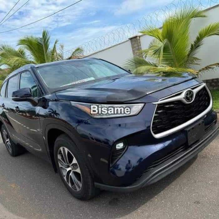 Toyota Highlander 2021