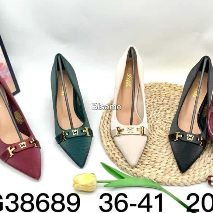 Ladies Heel