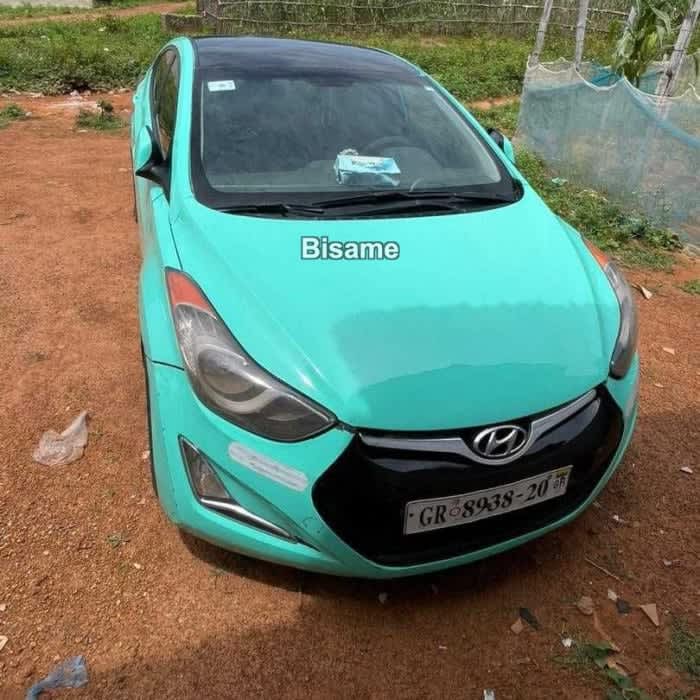 Hyundai Elantra 2013