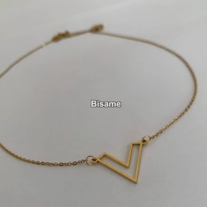 V Shaped Necklace 