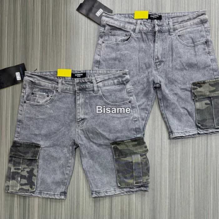 Side Pockets Shorts