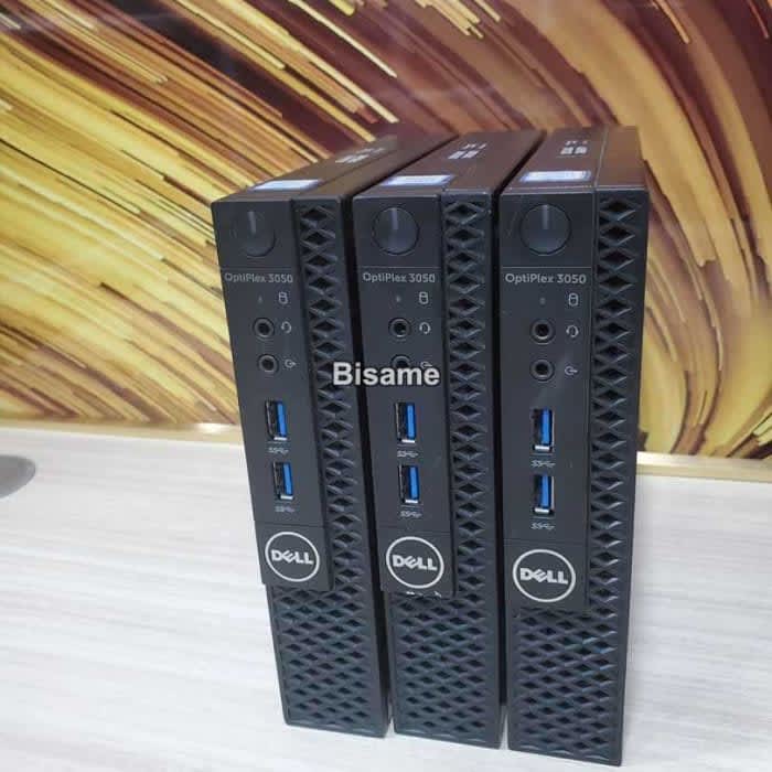 Desktop Computer Dell 8GB Intel Core I3 HDD 500 GB