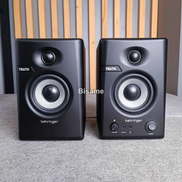 Behringer Truth 3.5 Studio Monitor