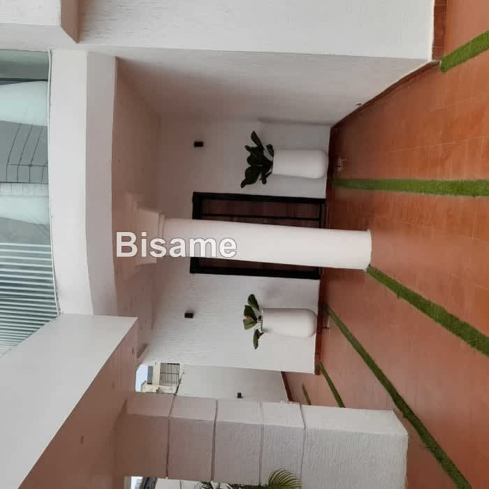 4bedrooms House Adjiringanor 69