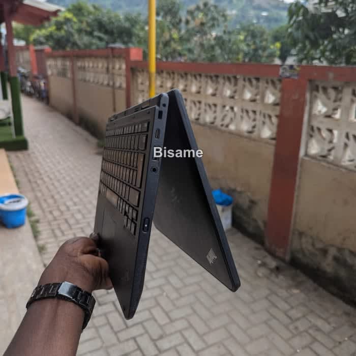 Laptop LENOVO 8GB Intel Celeron SSD Other