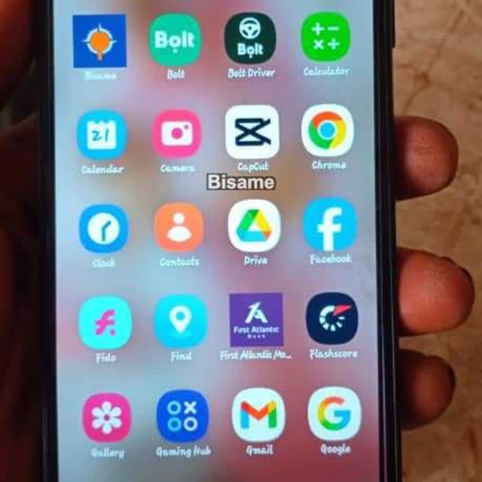 Sumsang Galaxy A06 6GB RAM//128GB 