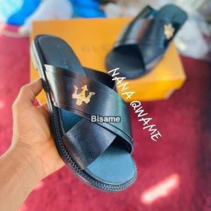 Slippers 