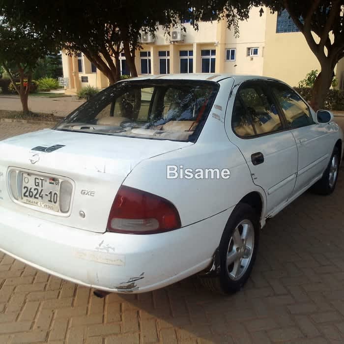  Nissan Sentra 2000