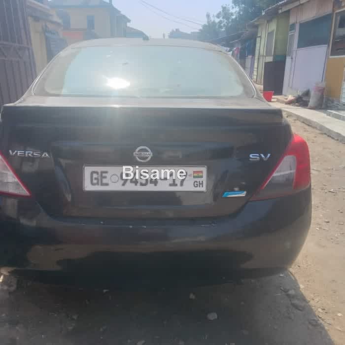  Nissan Versa 2013