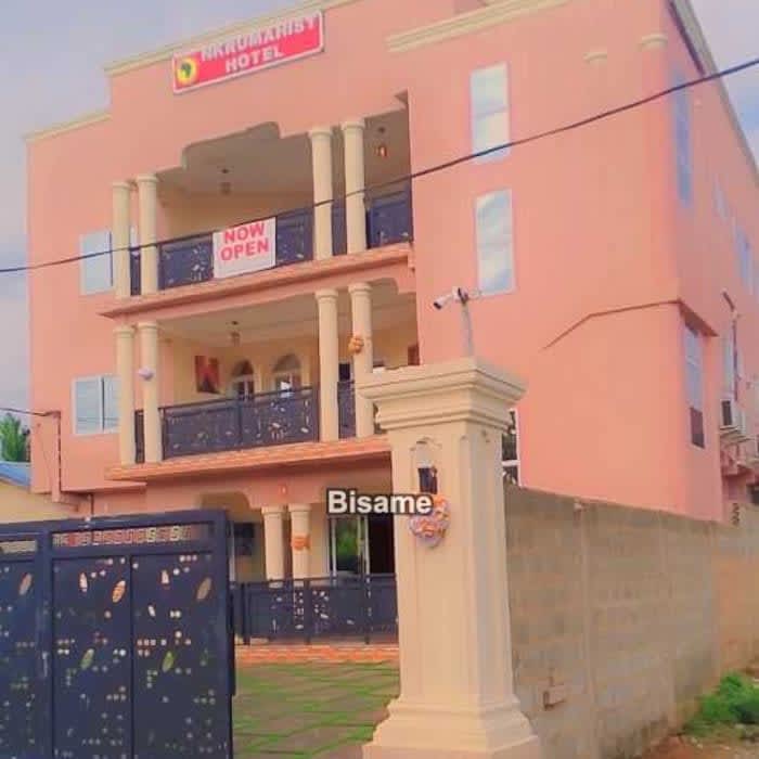 Nkrumahist Hotel 