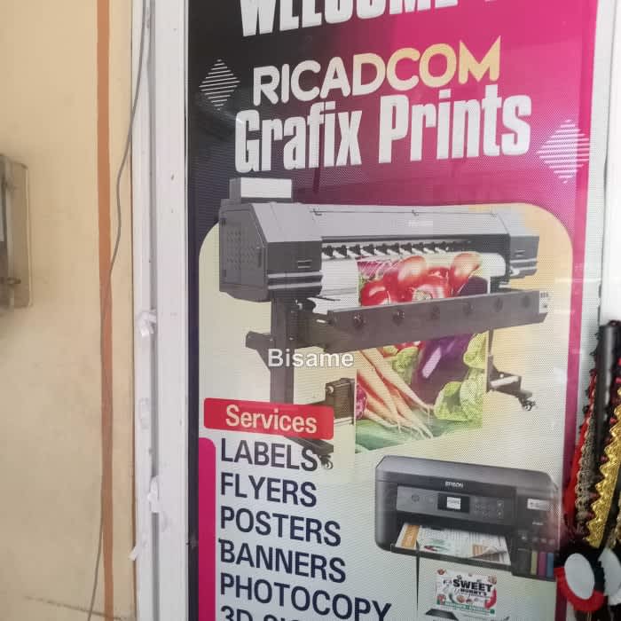RICADCOM GRAFIX PRINTS
