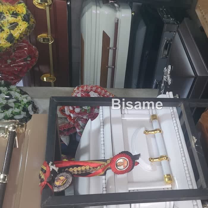Mabesh Caskets