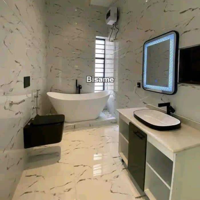 Bauers Tiling Works GH LTD 