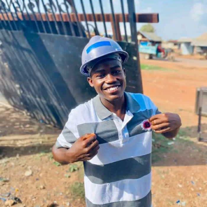 Adu  Emmanuel's profile picture
