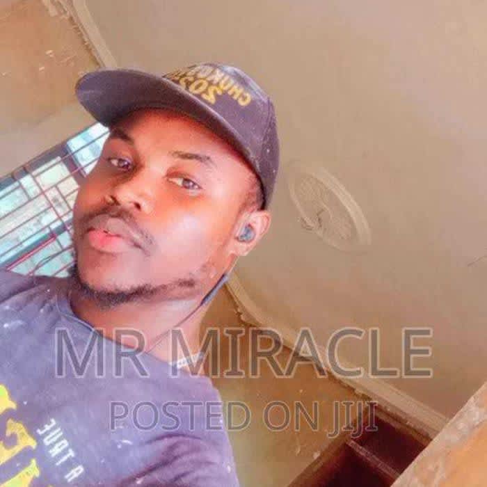 Sunday  Miracle's profile picture