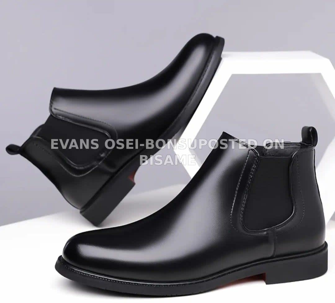 Classic men's business casual boots