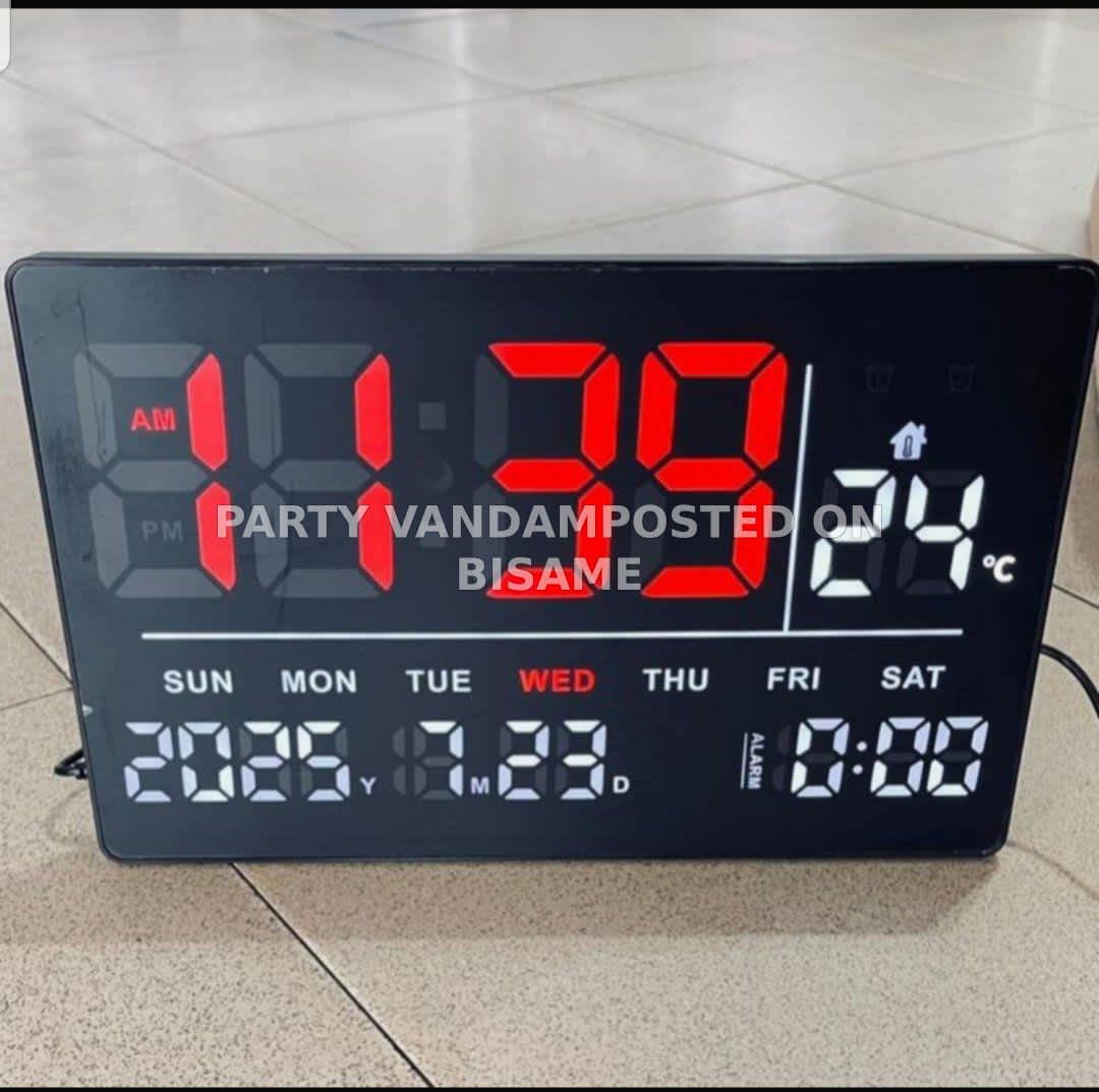 AkieEnterpriSe Digital Wall Clock