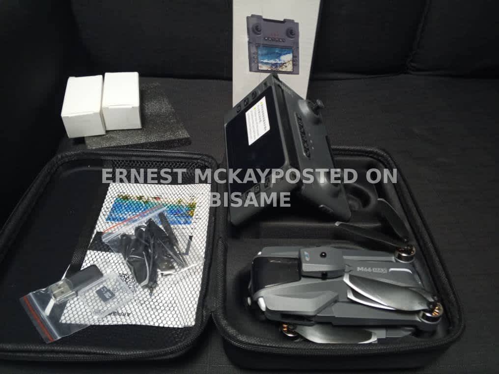 M66 MAX Drone with Screen Omnidirectional Obstacle Avoidance